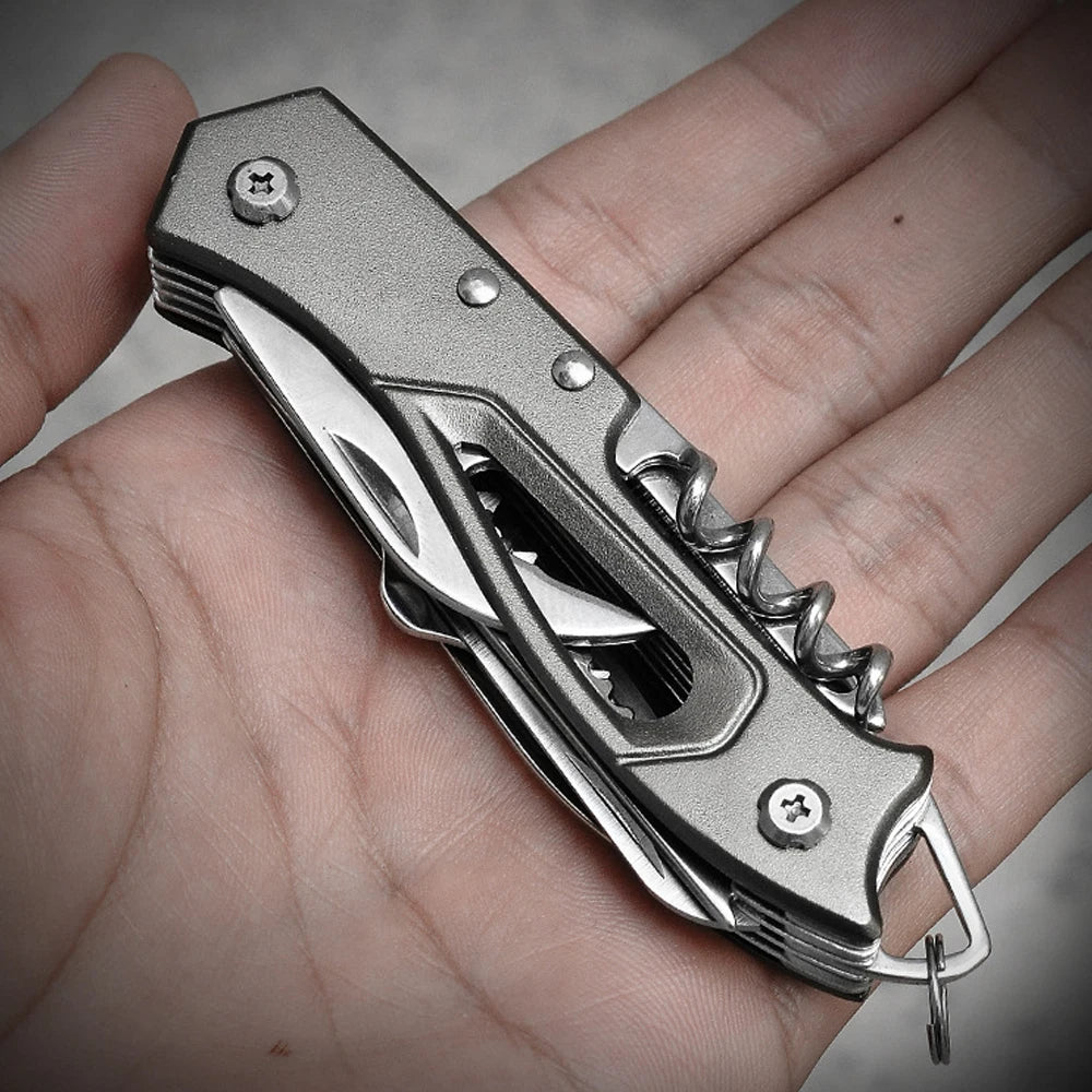 Outdoor Swiss Multitool